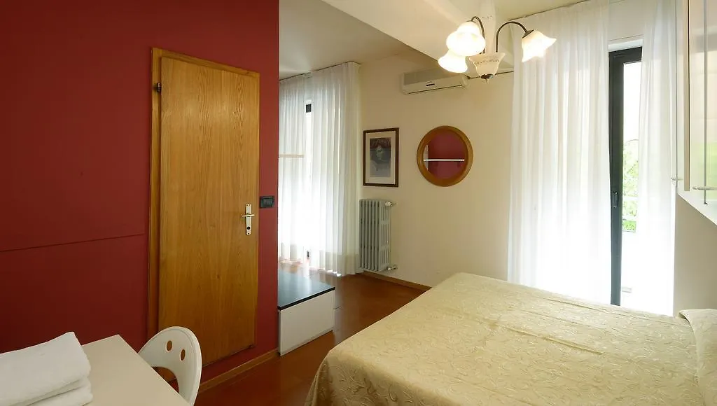 Hotel Ristorante Commercio Salò