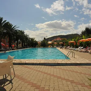 Il Borgo Degli Ulivi 3*, Pietra Ligure Italien