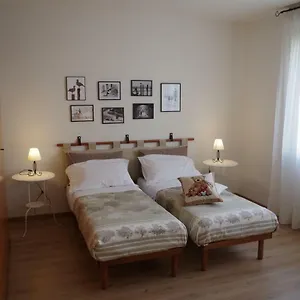 ***** Nocleg ze śniadaniem Torre Włochy